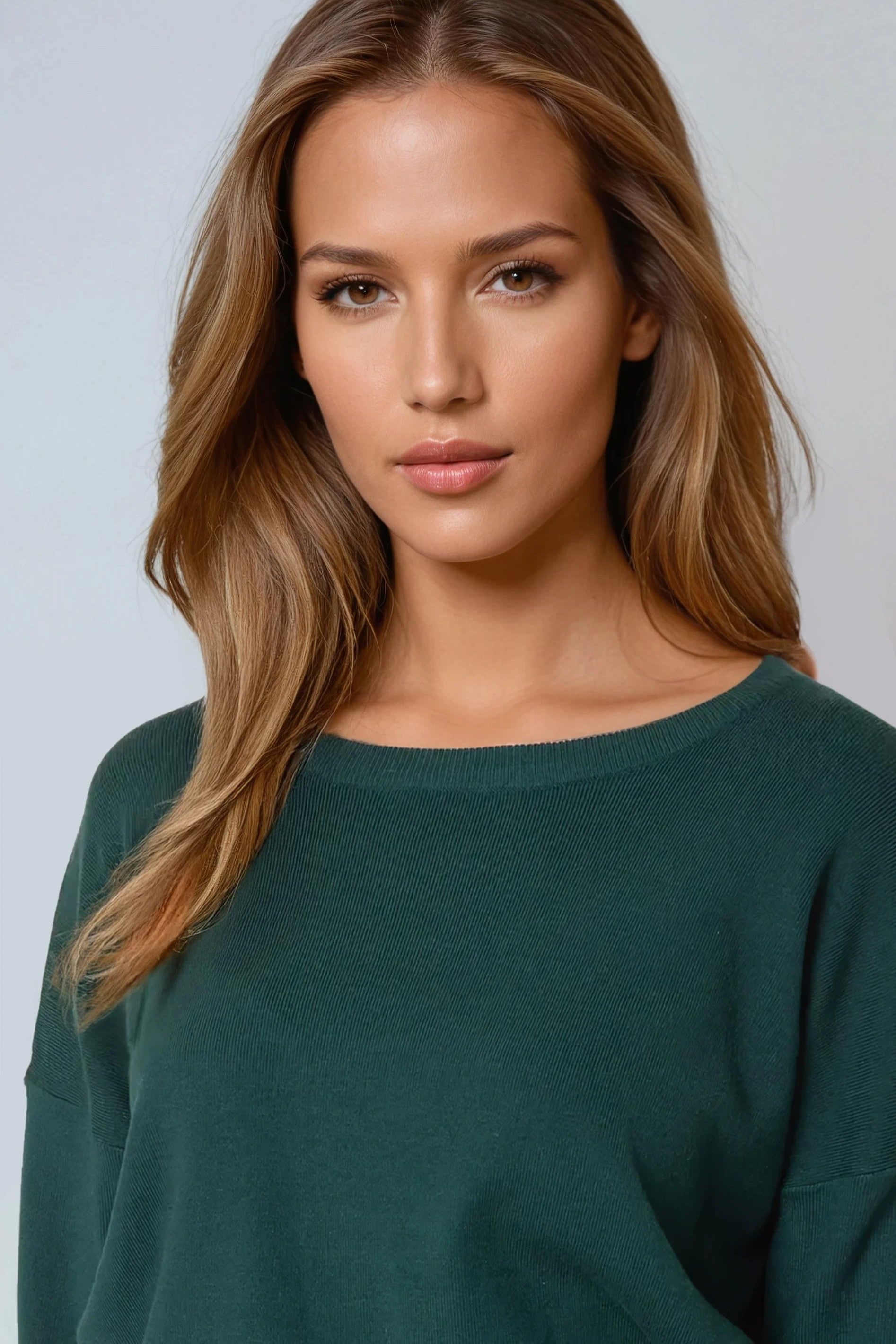 Green Crew Neck Fine Knit Jumper