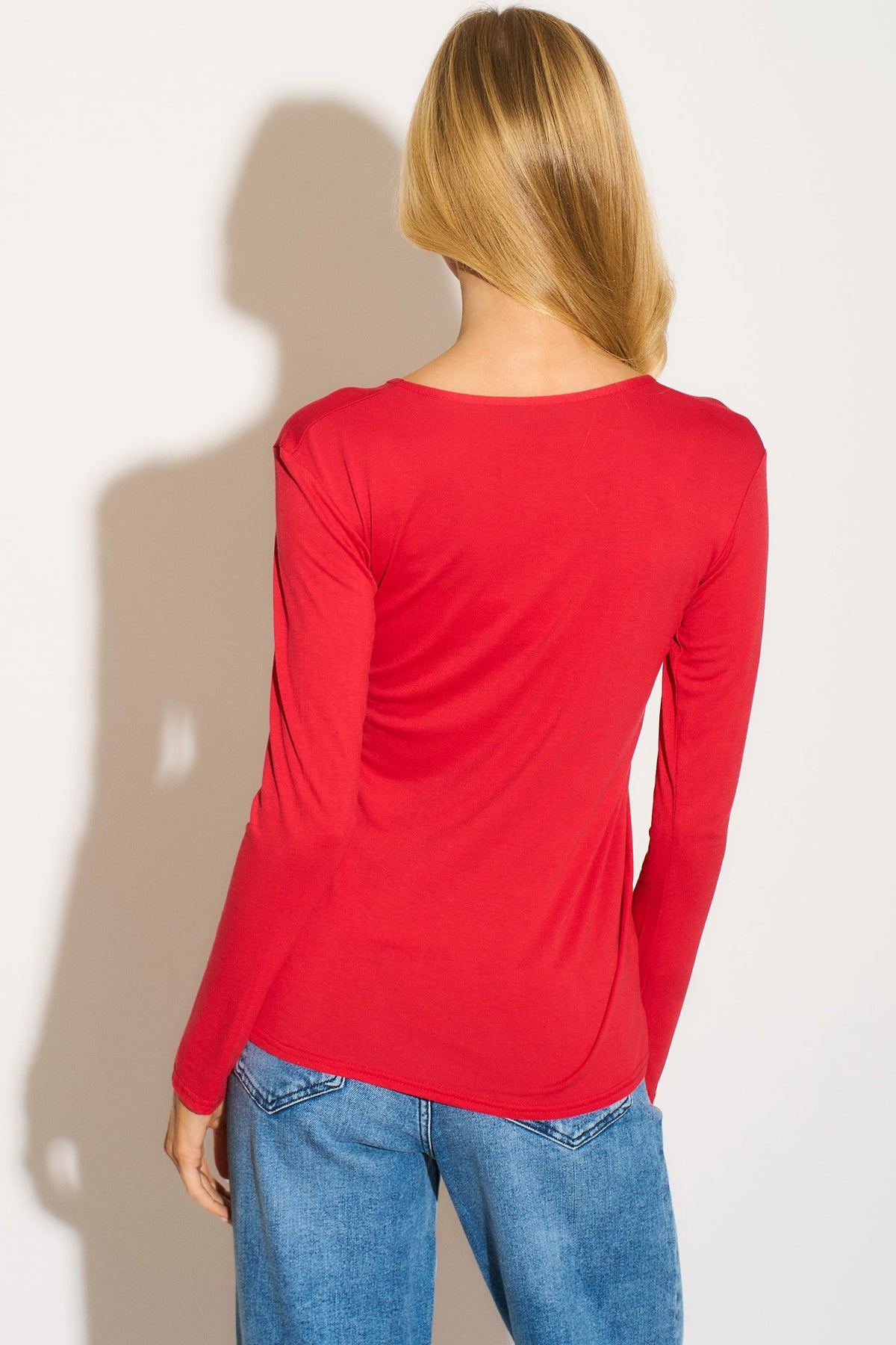 Red Round Neck Long Sleeve Top