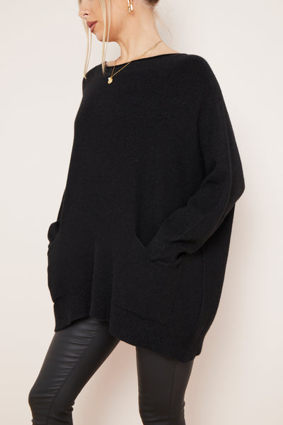 Black Round Neck Jumper with Pockets