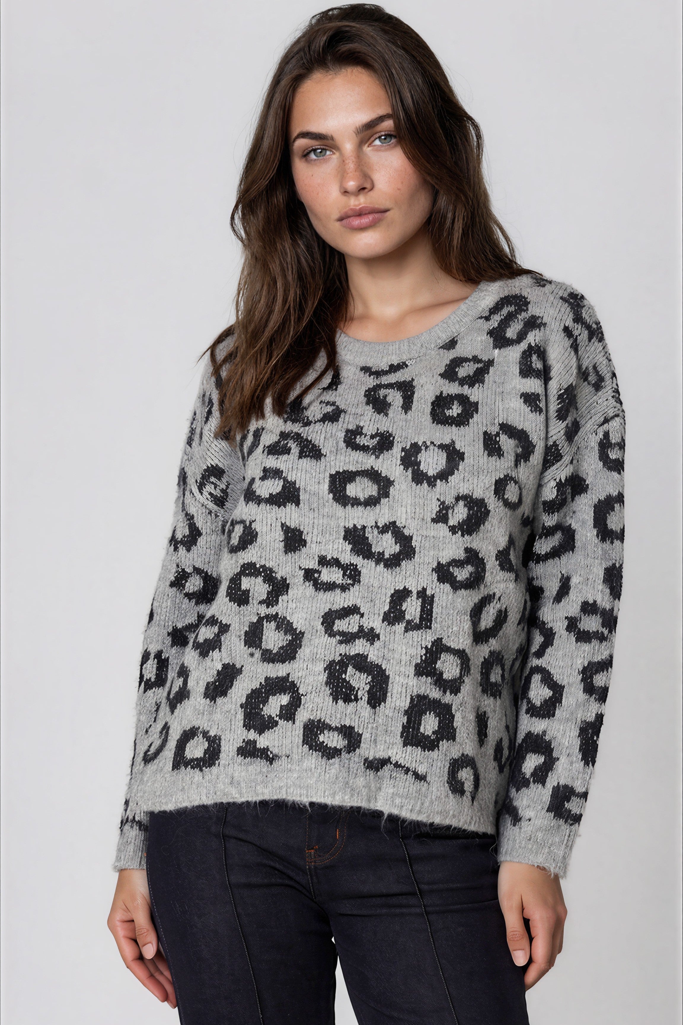 Grey Leopard Pattern Wool‑Blend Knit Jumper